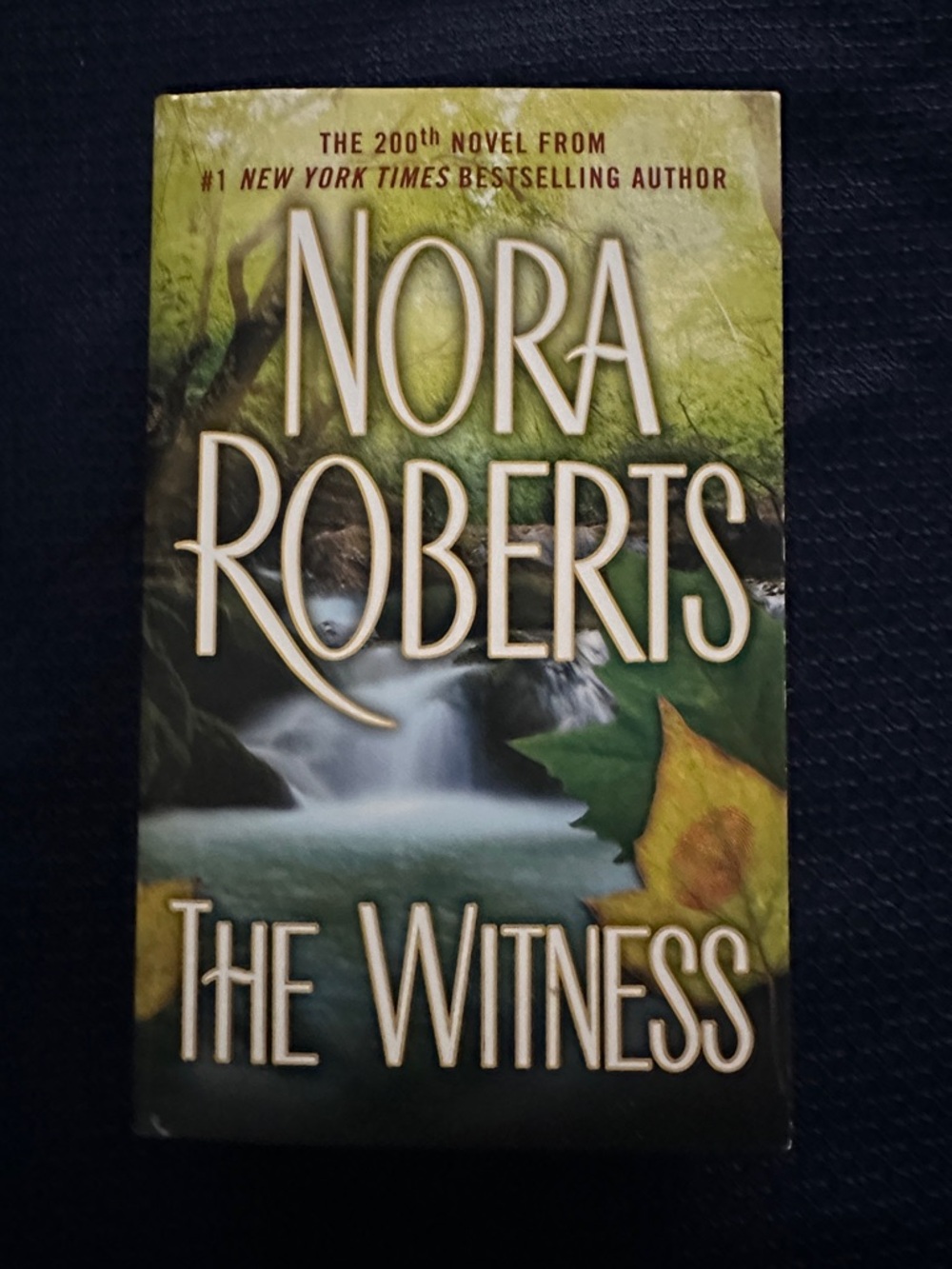 Nora Roberts - The Witness (Green Cover)